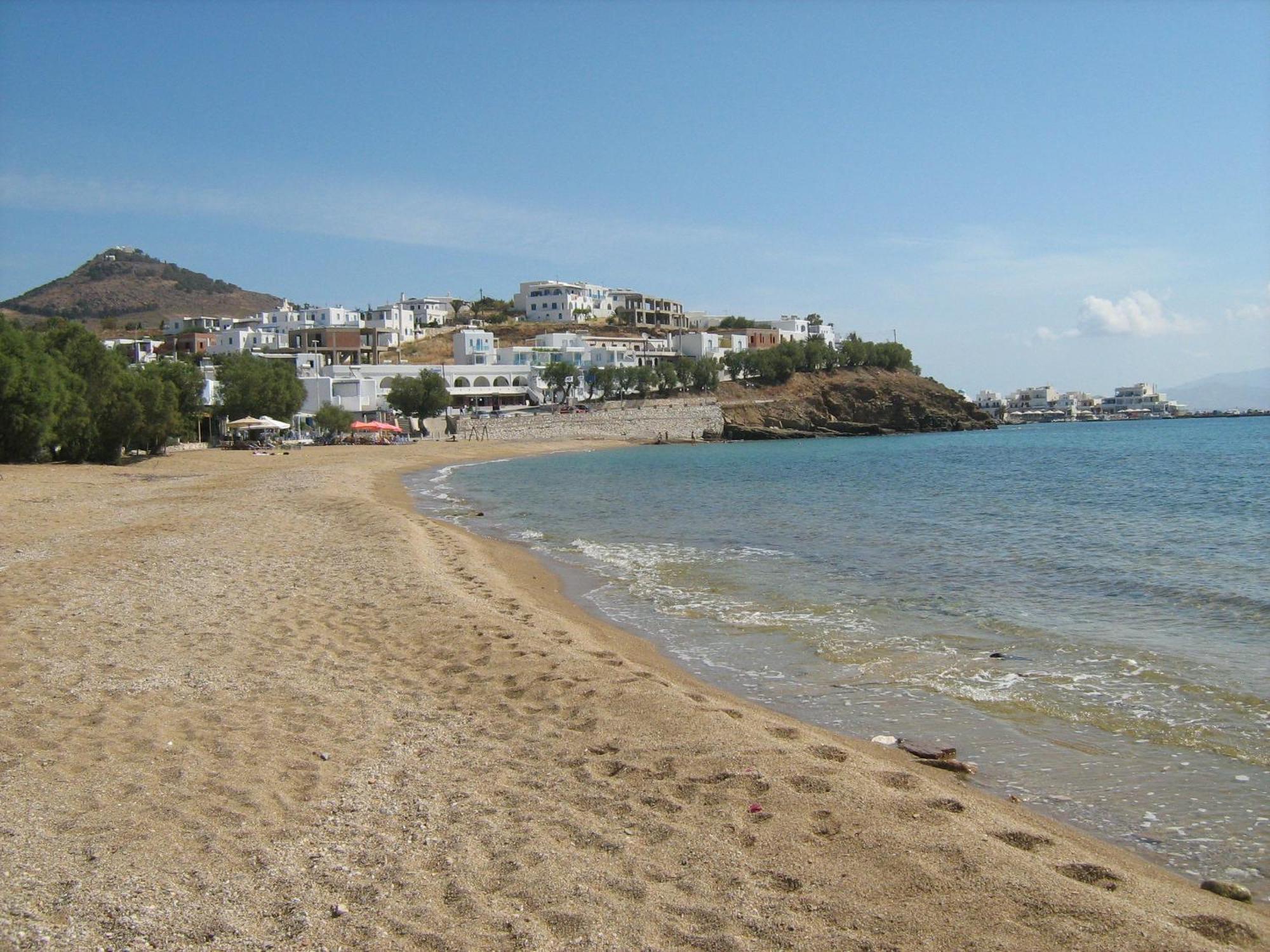 Nicos Studios & Apartments Logaras Esterno foto